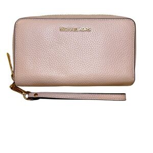 Michael Kors Blush Leather Wristlet